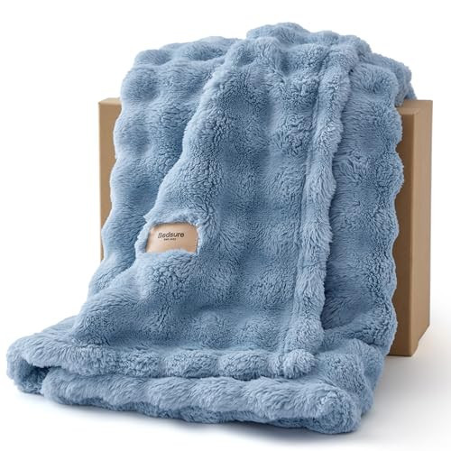Bedsure 3D Bubble Blanket for Couch - GentleSoft Blue Twin Blanket for Sofa Bed Room Decor - Luxury Warm Cozy Gifts for Her, All Seasons, Celestial Blue, 60"×80" | Amazon (US)