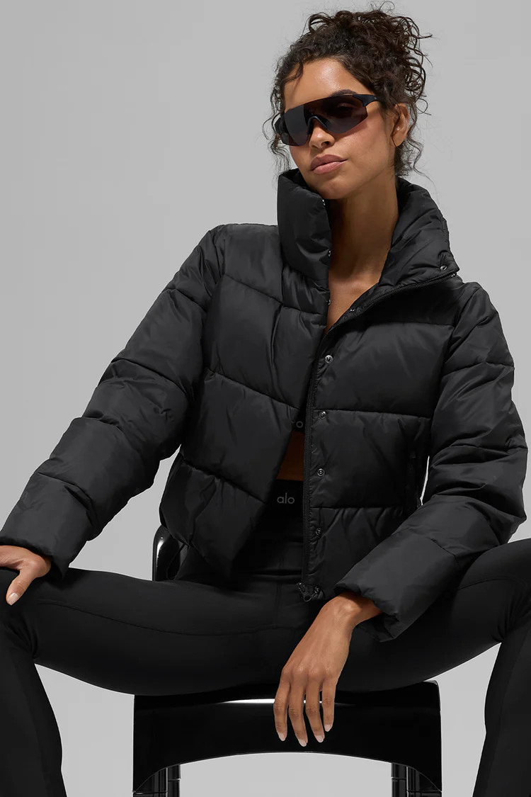 Best SellerGold Rush Puffer$198$198| (846)Review Summaryor 4 installments of $49.50 by | Alo Yoga (US)