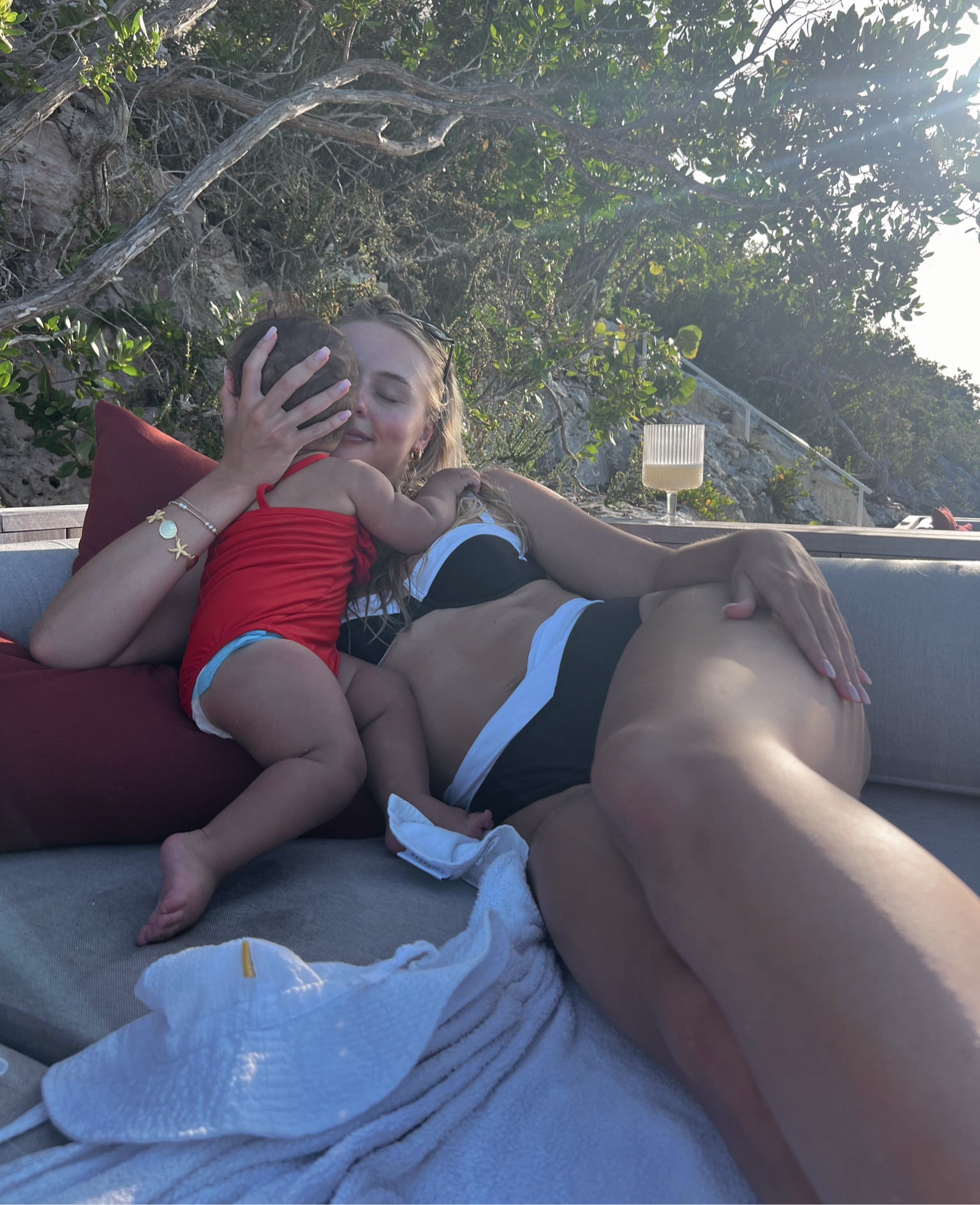 Where my new mamas at? 🙋🏼‍♀️
•
The perfect high waisted swimmy 🖤

#LTKTravel #LTKFindsUnder50 #LTKSwim