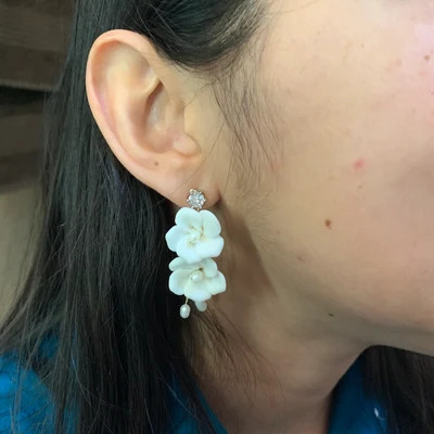 Bridal White Floral Drop Earrings, Wedding Pearl Earrings, Wedding Flower Earrings, Bridal Dangle... | Etsy (US)