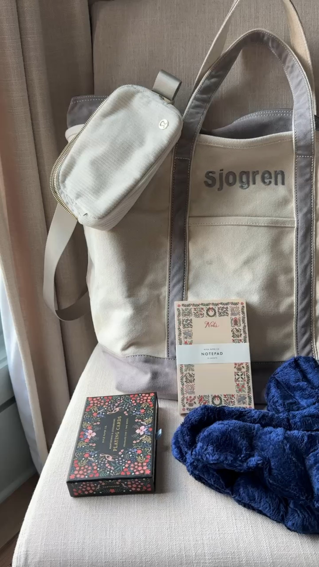 Gift ideas with giving this year 👏🏼 this tote bag has been a game changer for me - perfect for anyone with kids!

Loverly Grey, gift ideas for her, gifts for moms, gifts for friends 

#LTKHoliday #LTKStyleTip #LTKGiftGuide