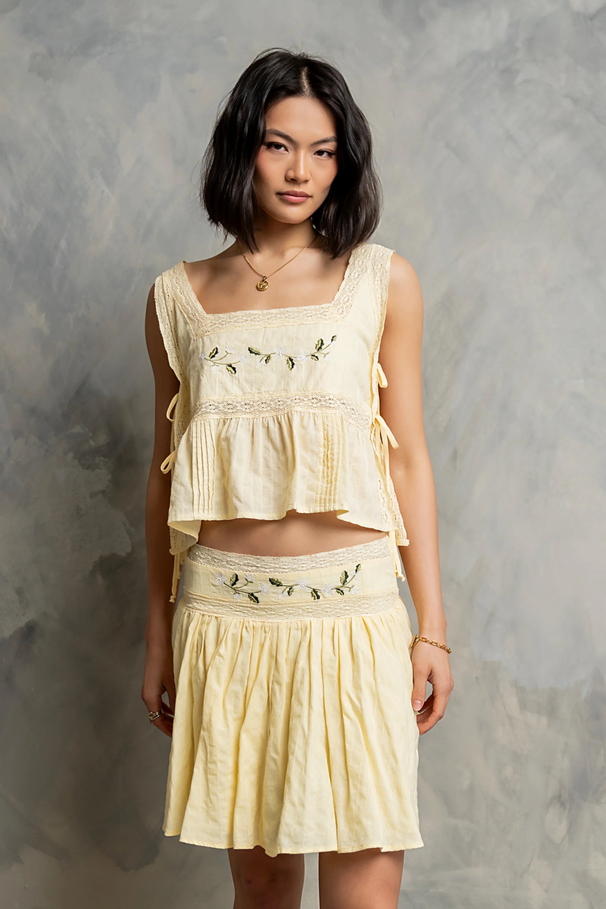 Amelia Embroidered Lace Tank | Böhme US