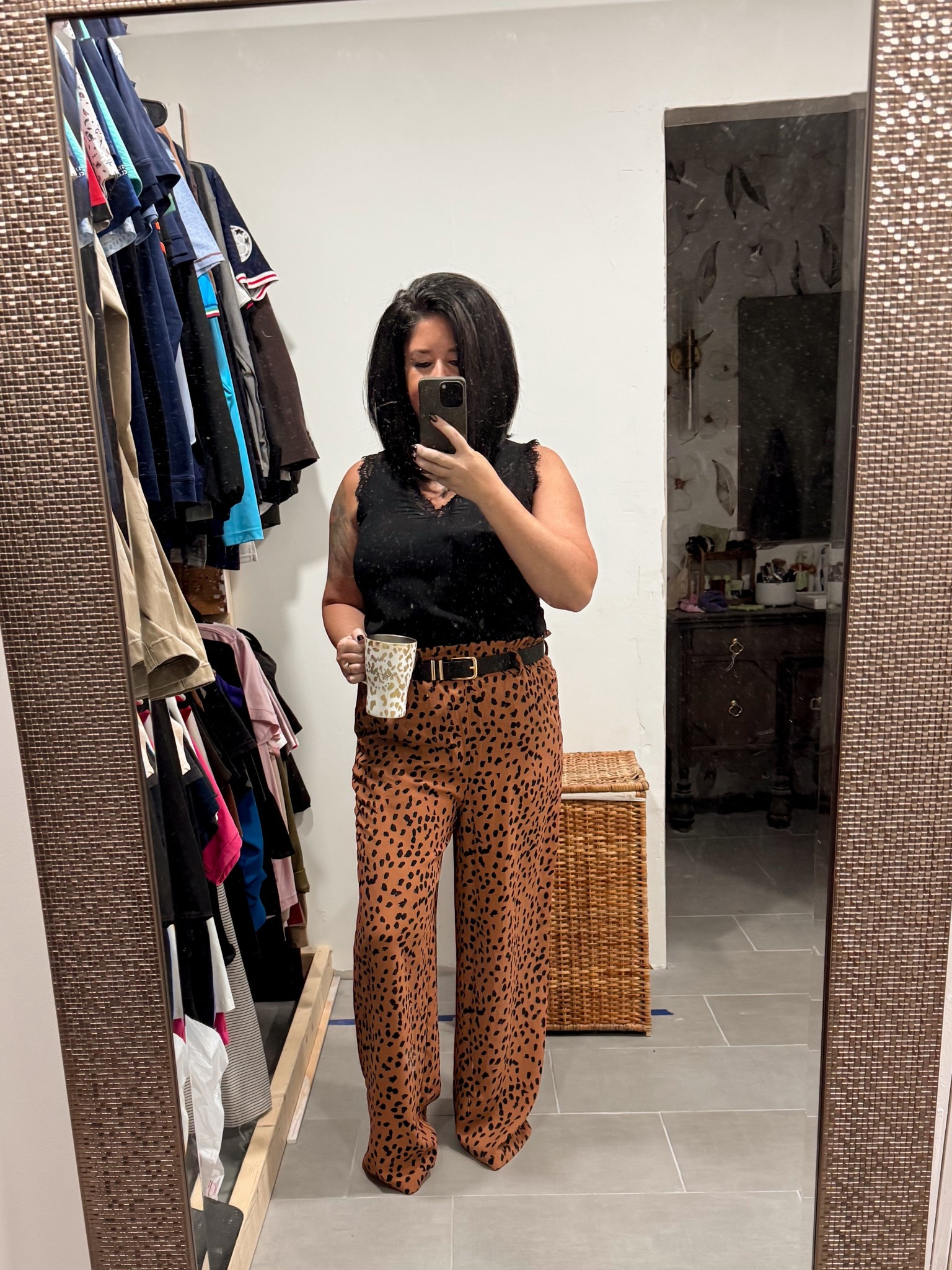 Happy Monday!

High rise leopard wide leg pants with a neck lace trimmed tank. Wearing a medium in the pants. At 5’1 these definitely need to be hemmed!

#LTKWorkwear #LTKMidsize #LTKShoeCrush