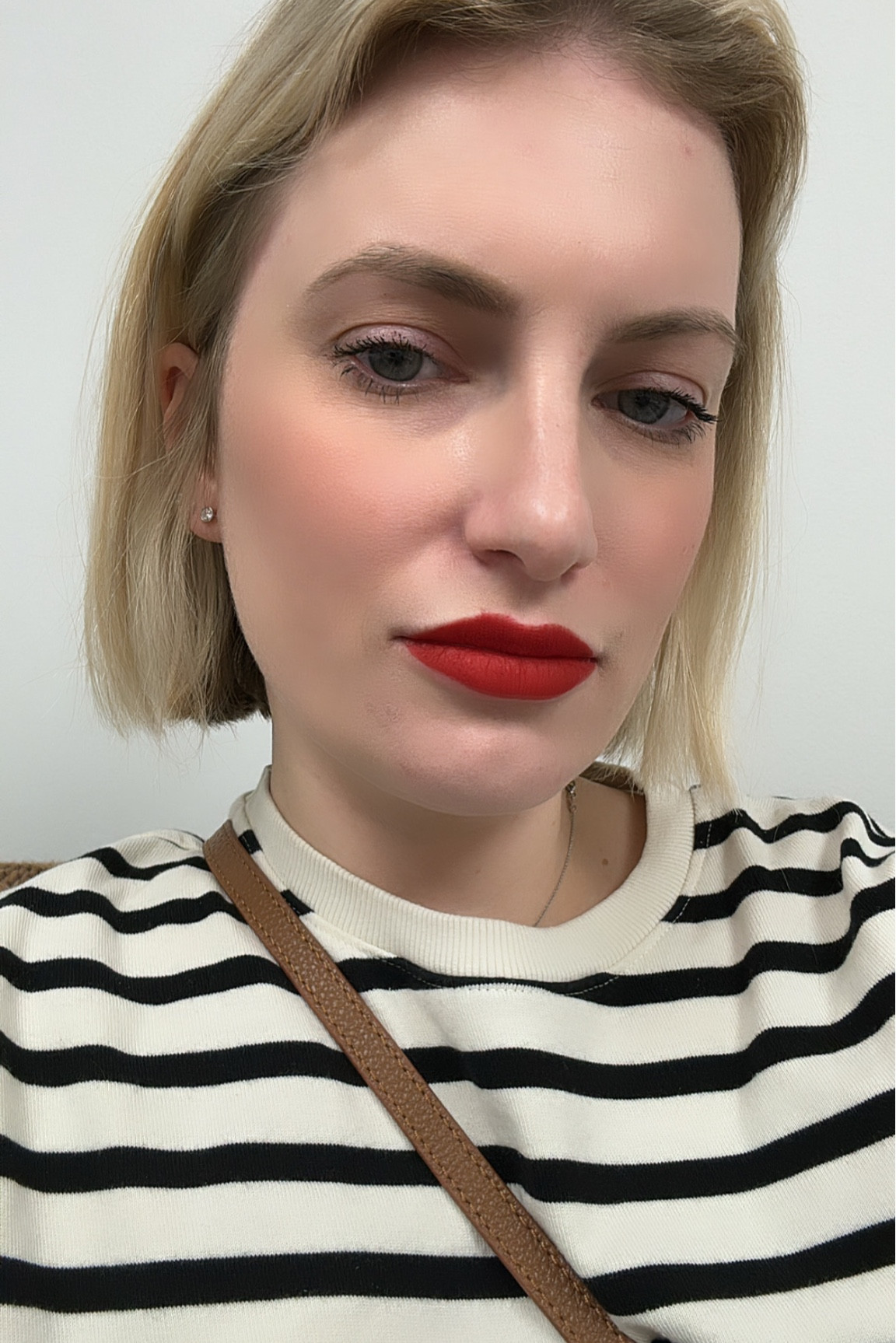 transfer proof lipstick ! color is 999