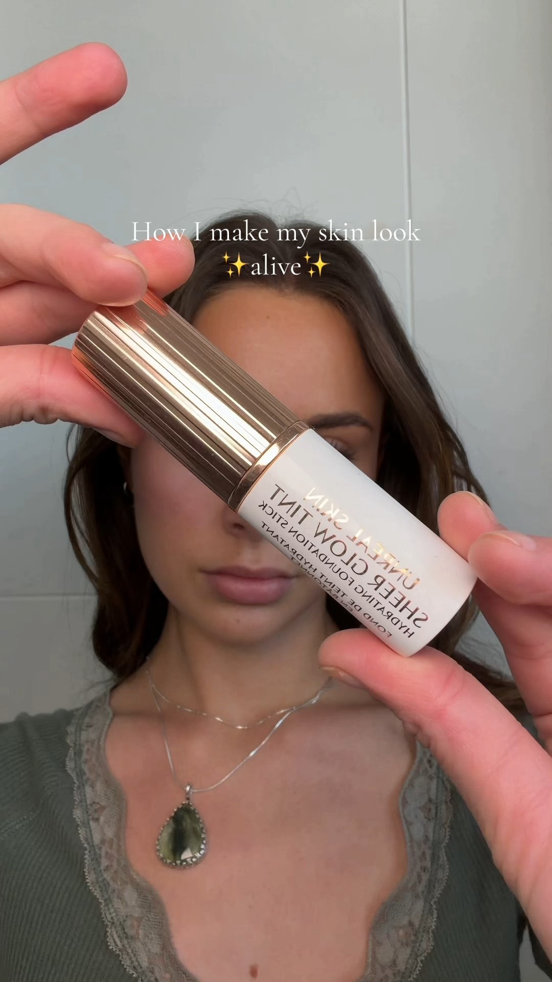 Favorite product ever!
#glowymakeup