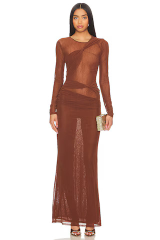  | Revolve Clothing (Global)