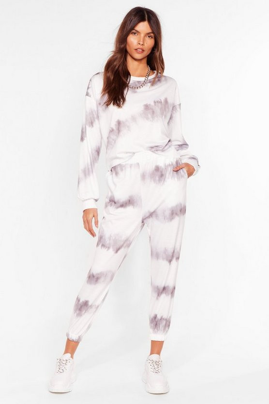 Time to Relax Tie Dye Joggers Lounge Set | NastyGal (US & CA)