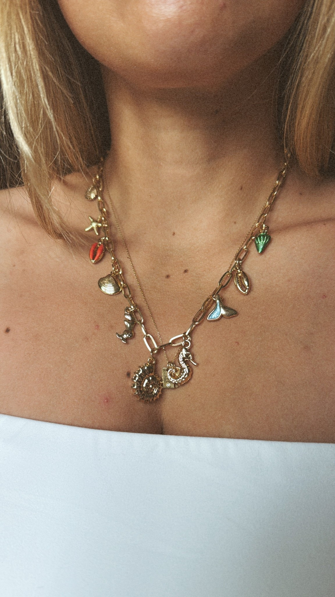 Such a cute and fun summer coastal charm necklace that’s under $15!!

Amazon necklace, charm necklace, shell necklace, Amazon fashion, summer outfit 

#LTKSummerEdit #LTKStyleTip #LTKSaleAlert