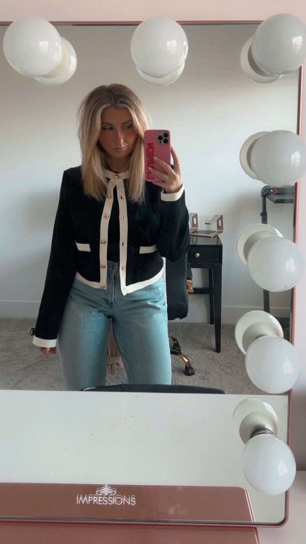 casual outfit, spring outfit, cardigan, aritzia, outfit ideas, jeans, every day outfitt