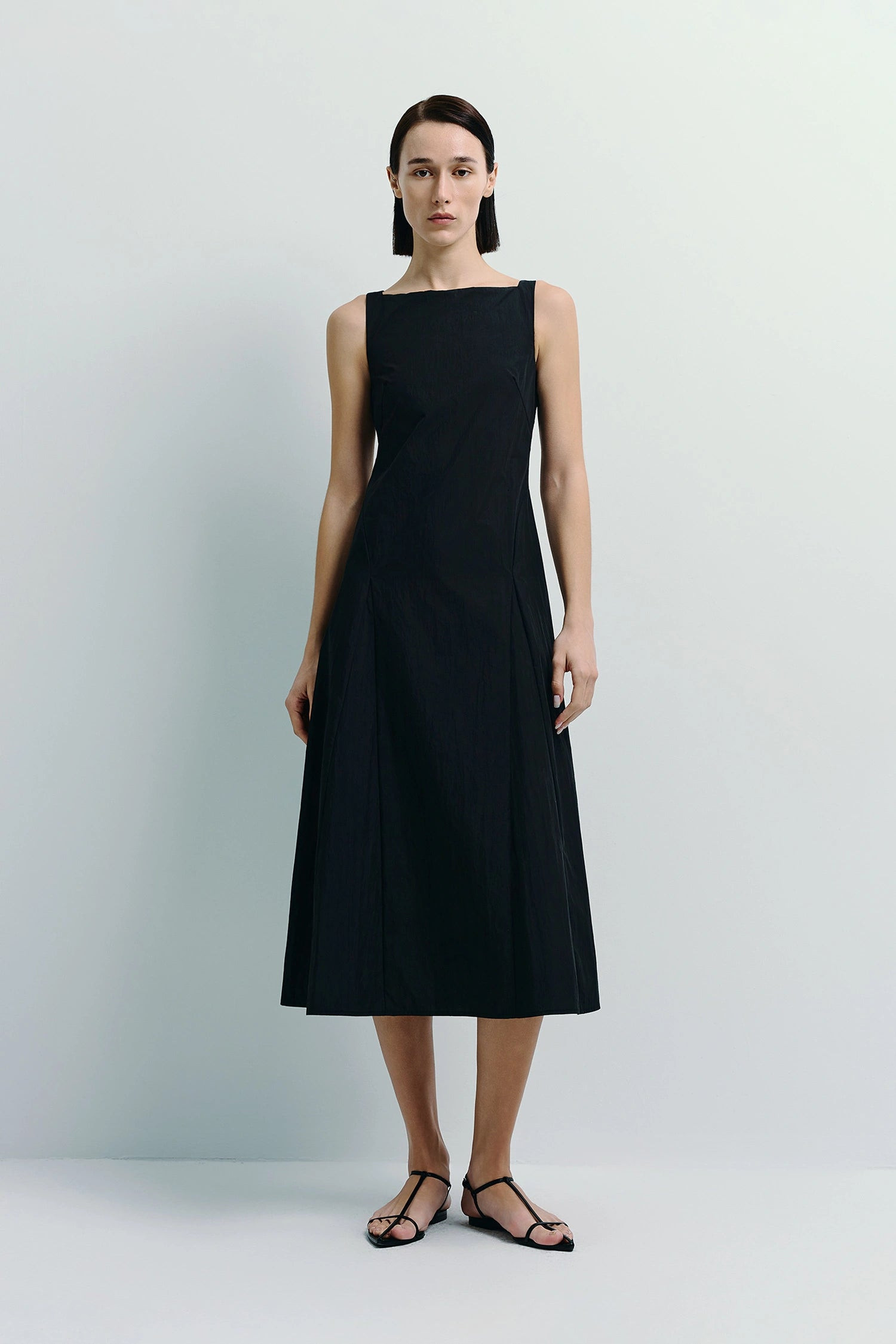 Carré High Square Neck Midi Dress in Black | Rue Sophie | Rue Sophie