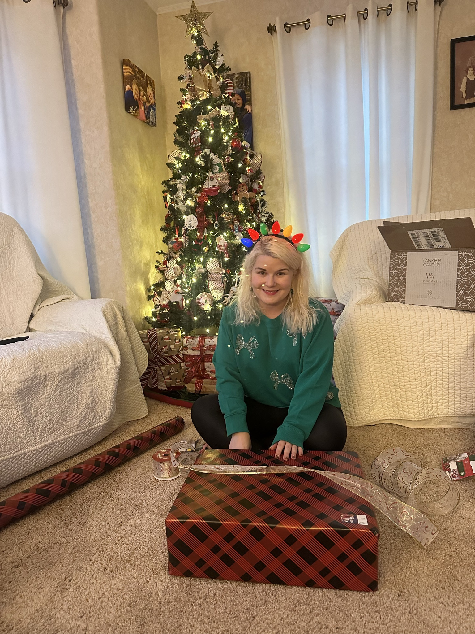 I love wrapping presents, adding ribbons and bows is the perfect way to elevate a package. 

#LTKGiftGuide #LTKHoliday #LTKPetite