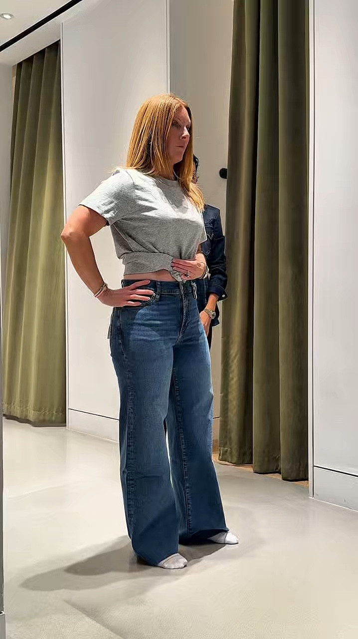 Comment SHOP and I will send the links! A client favorite and another top seller with rave reviews on a great fit. Follow me on LTK @stylewitheugenia for more fashion tips and happy shopping!!
#stylewitheugenia #styledbyeugenia #

#LTKdayinmylife #LTKOver40 #LTKMothersDay