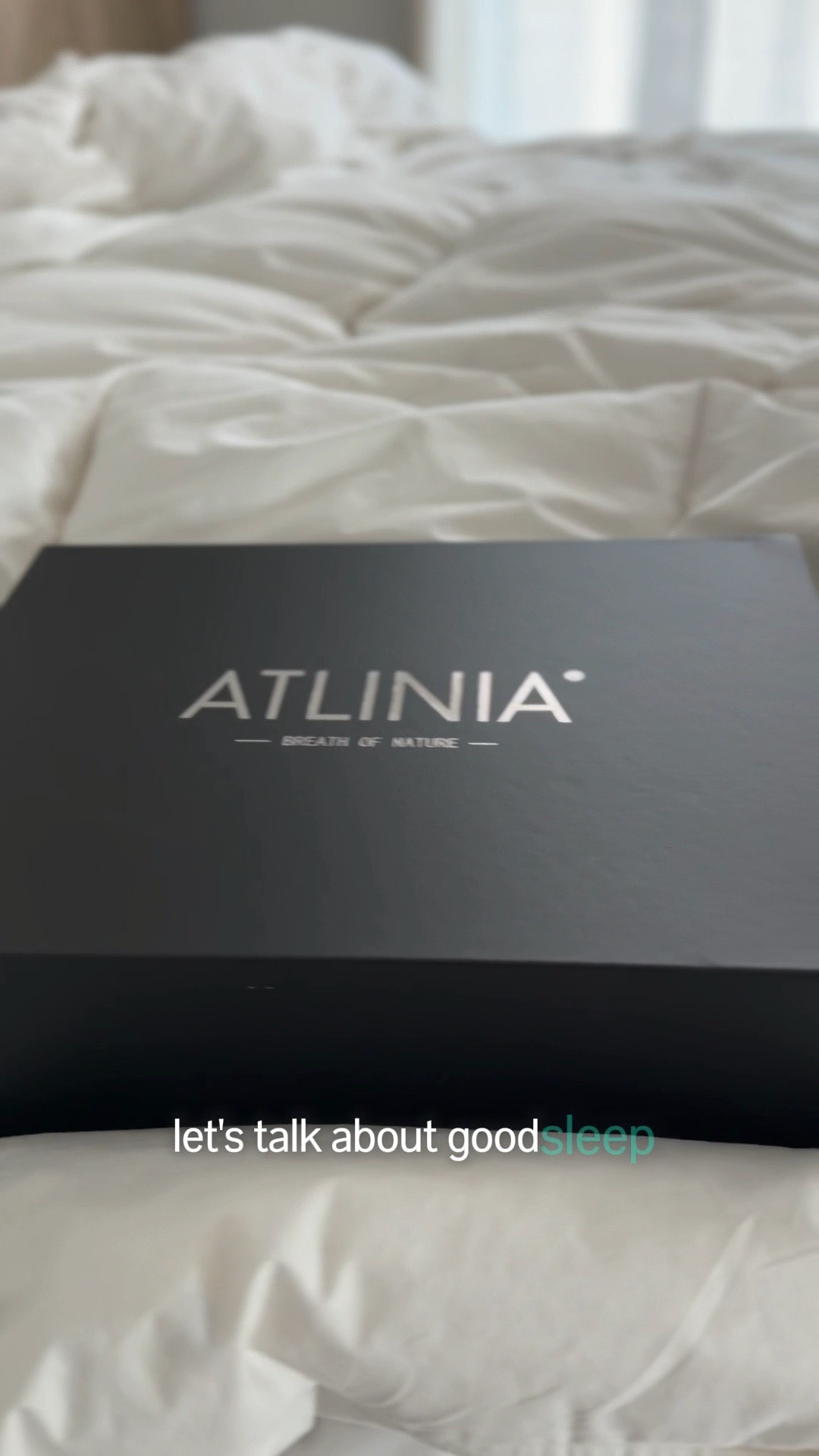 Let’s talk about good sleep, because this right here has completely upgraded my bed.
This is the Atlinia 100% linen duvet cover set, and I’m officially obsessed.

It’s made from pure linen, so it’s breathable, lightweight, and somehow cozy without feeling heavy. It keeps you cool at night but still gives that perfectly layered, relaxed hotel-bed look.

I love the natural texture—soft, lived-in, and only gets better with every wash. No crisp, stiff bedding here… just effortless, elevated comfort.

If you love that clean, timeless, neutral aesthetic and you actually want to sleep well, this duvet set is it. Trust me—once you go linen, there’s no going back.


#LTKSaleAlert #LTKHome #LTKdayinmylife