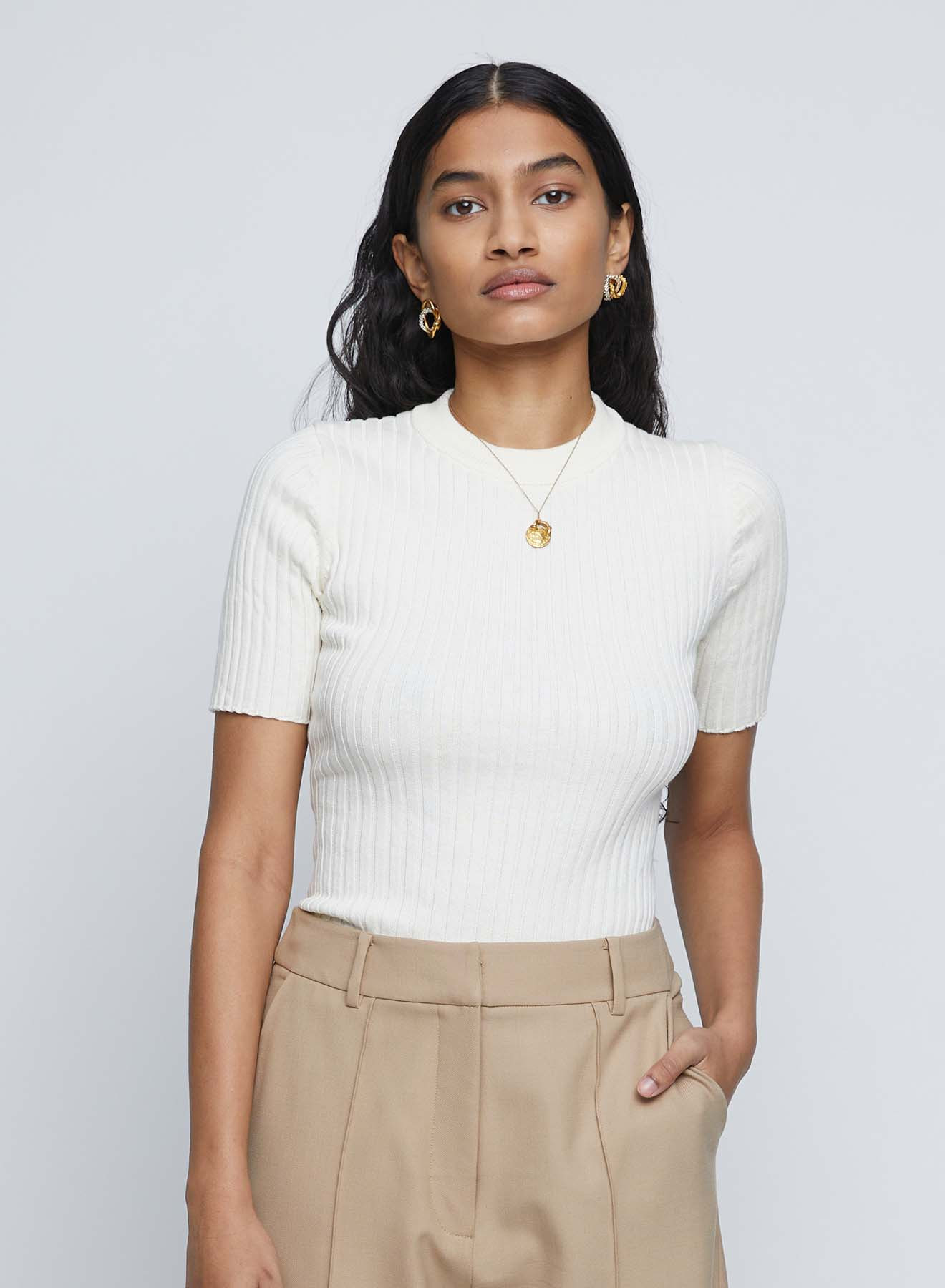 BEBE TOP (SILENCE) | Anna Quan (Global)