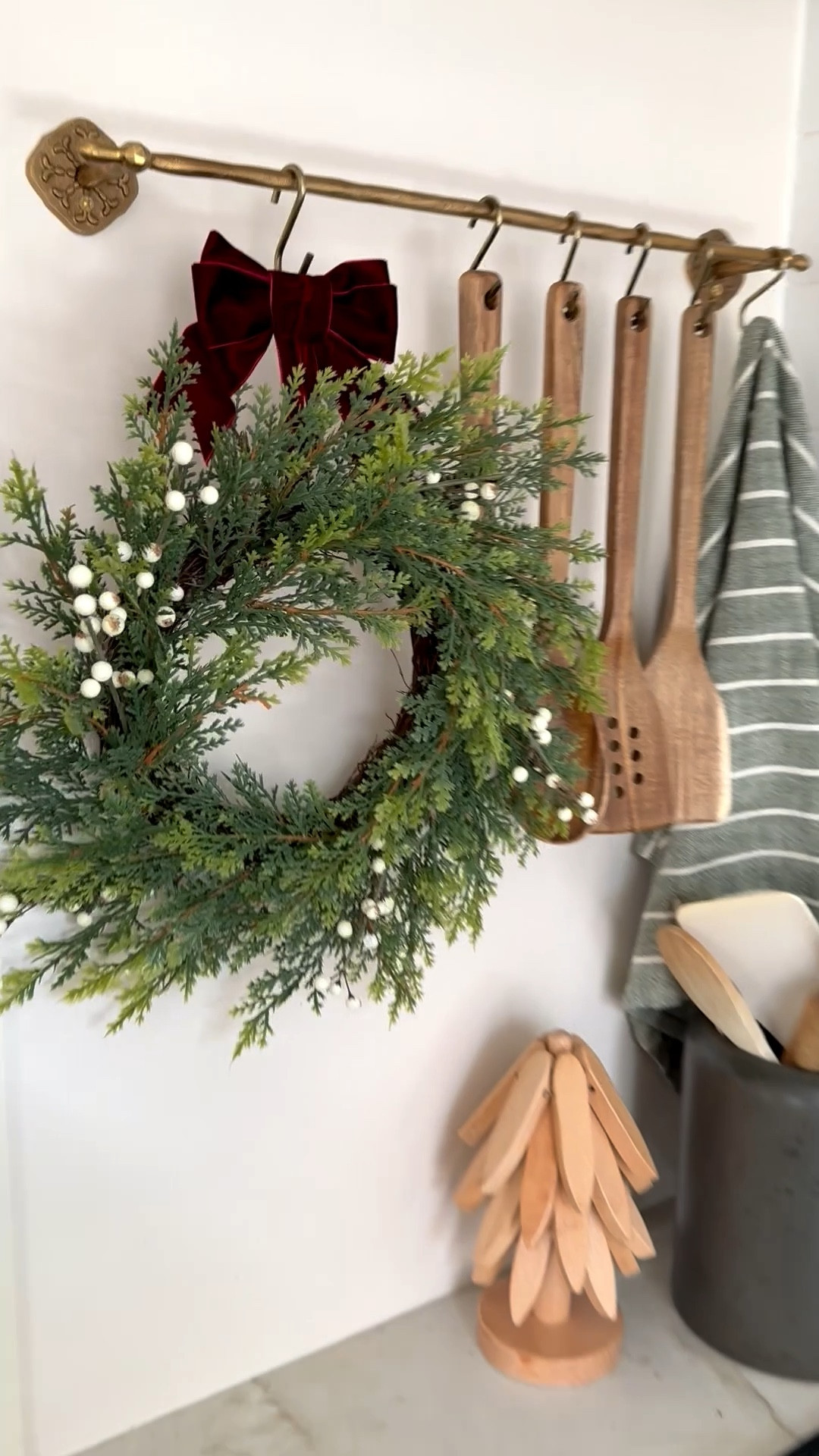 Adding a few more little Christmas touches to the kitchen...

#LTKHome #LTKSeasonal #LTKHoliday