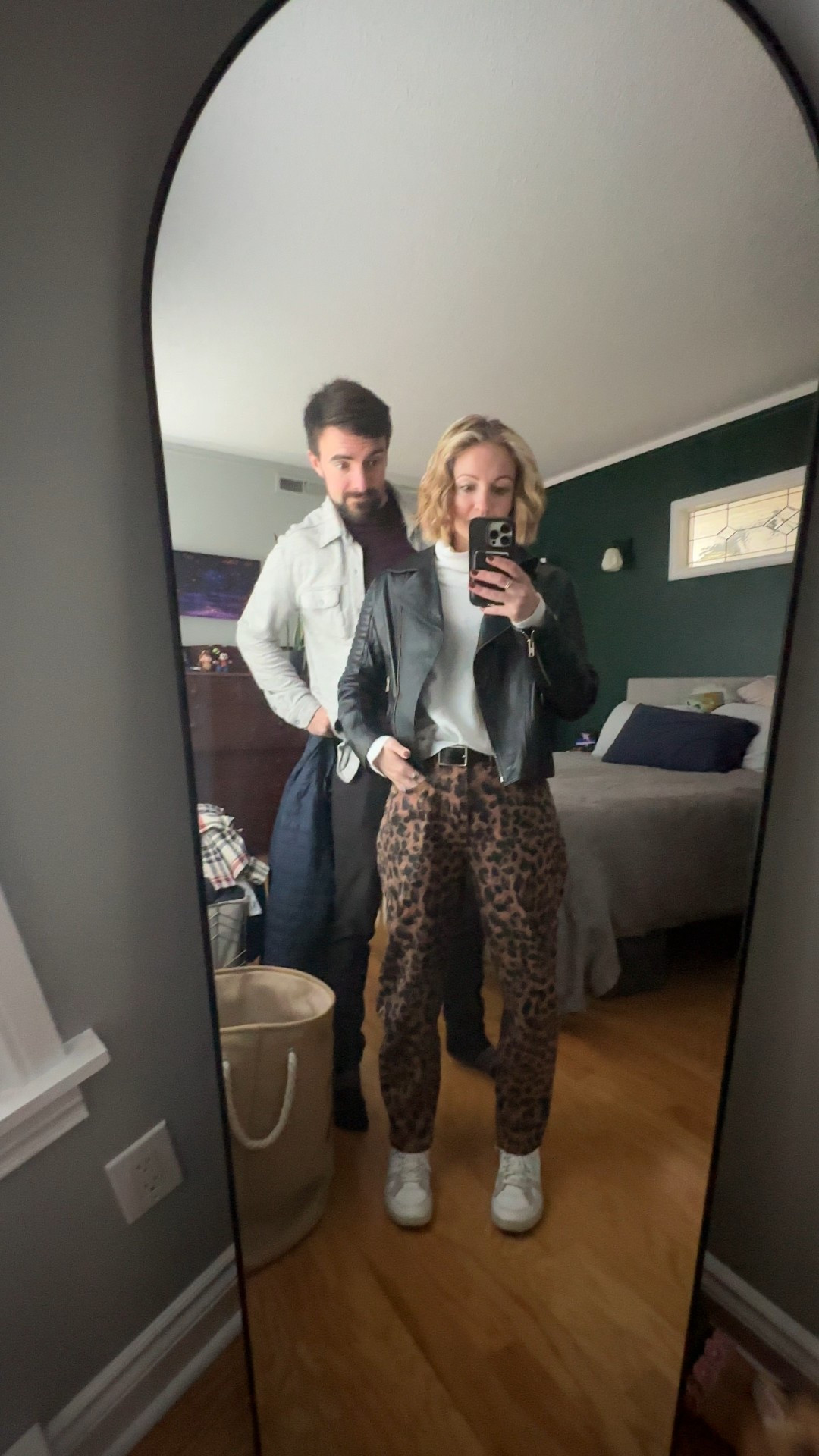 Media Expo Outfit. 

Jeans Amazon SM
Shirt Aritzia
Jacket Custom from Argentina 
Shoes ON

#LTKfall #LTKjeans #LTKworkwear