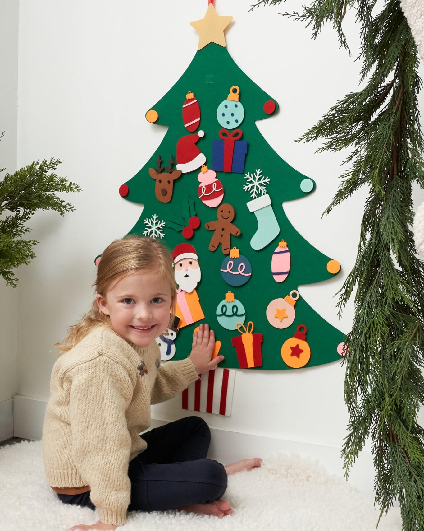 Beautiful Felt Christmas Tree for Kids - Fun & Safe Christmas Decoration Activity with Detachable... | Amazon (US)