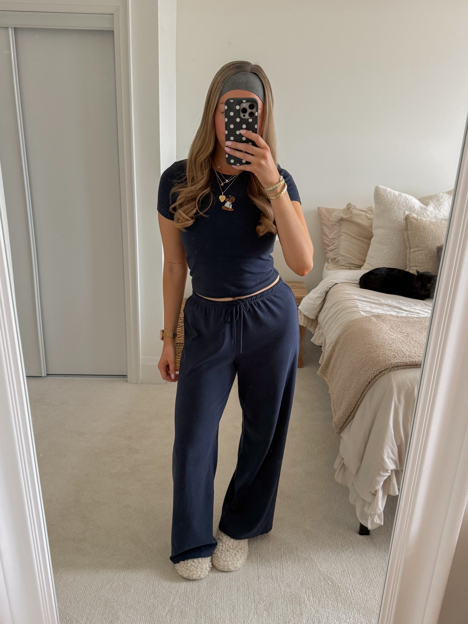 T shirt size S
Pants size M
 

#LTKootd #LTKselfcare #LTKSpringSale
