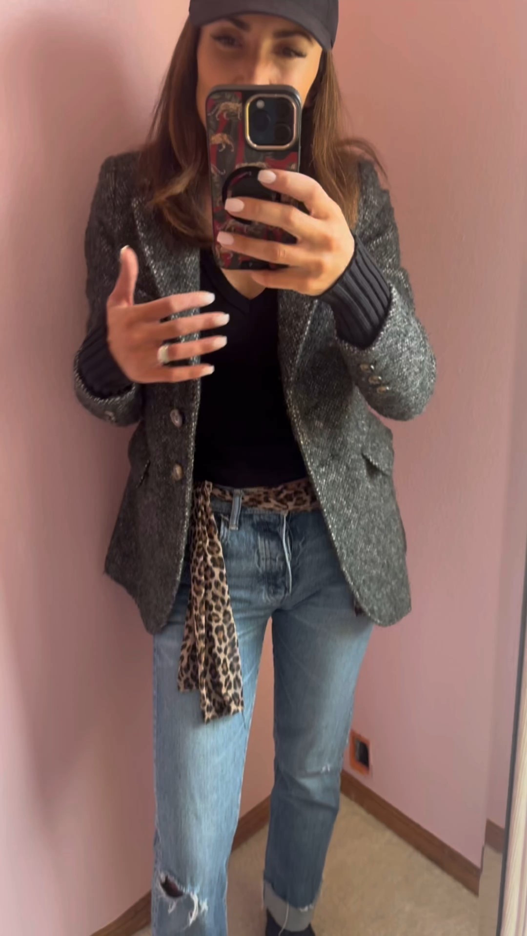 Fun running around #ootd

#LTKStyleTip #LTKvlog #LTKmomlife