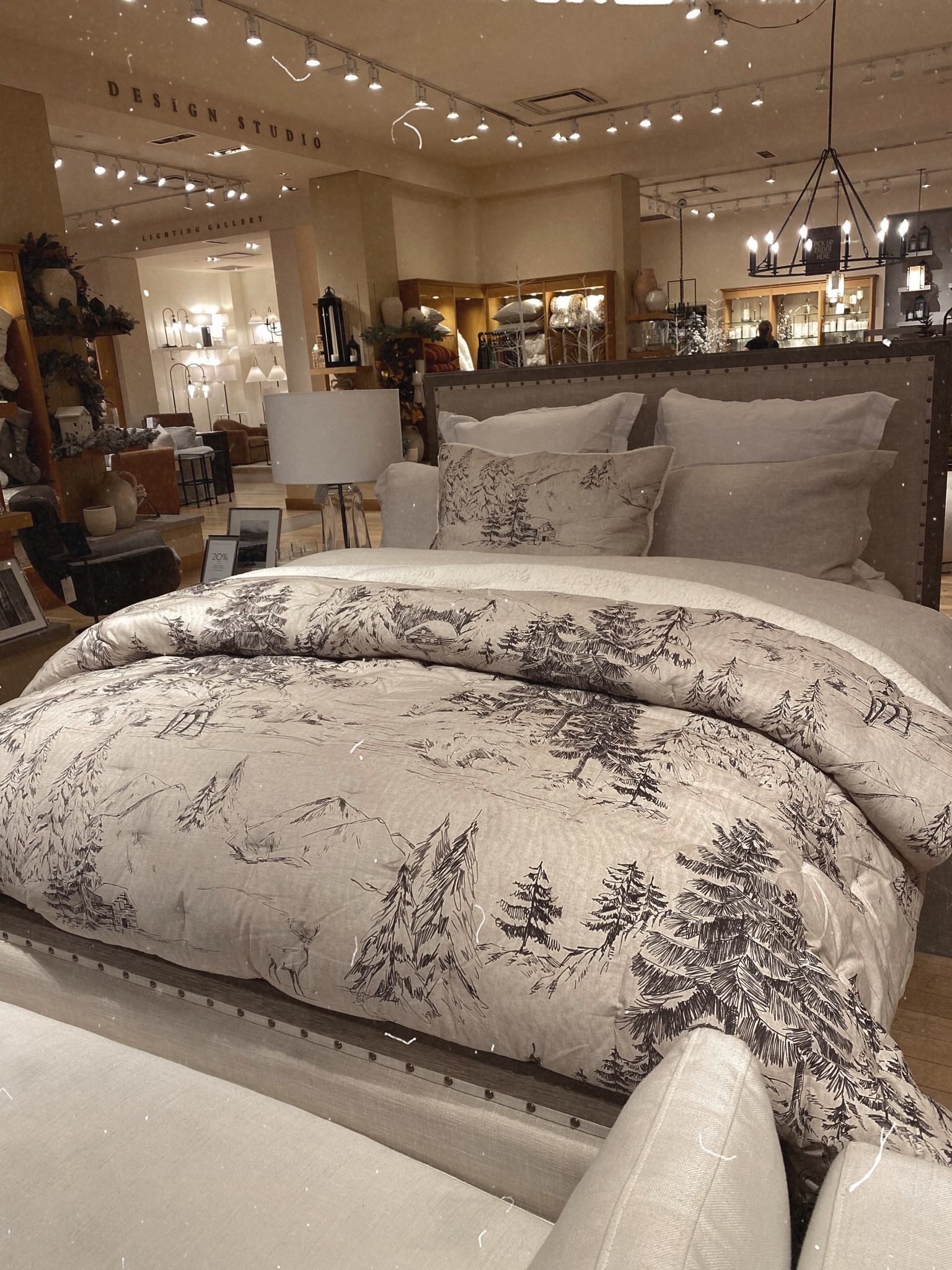 This neutral holiday bedding is so simple but stunning! 🌲🤍

Pottery Barn, neutral home, holiday decor, Christmas, seasonal

#LTKhome #LTKHoliday #LTKSeasonal