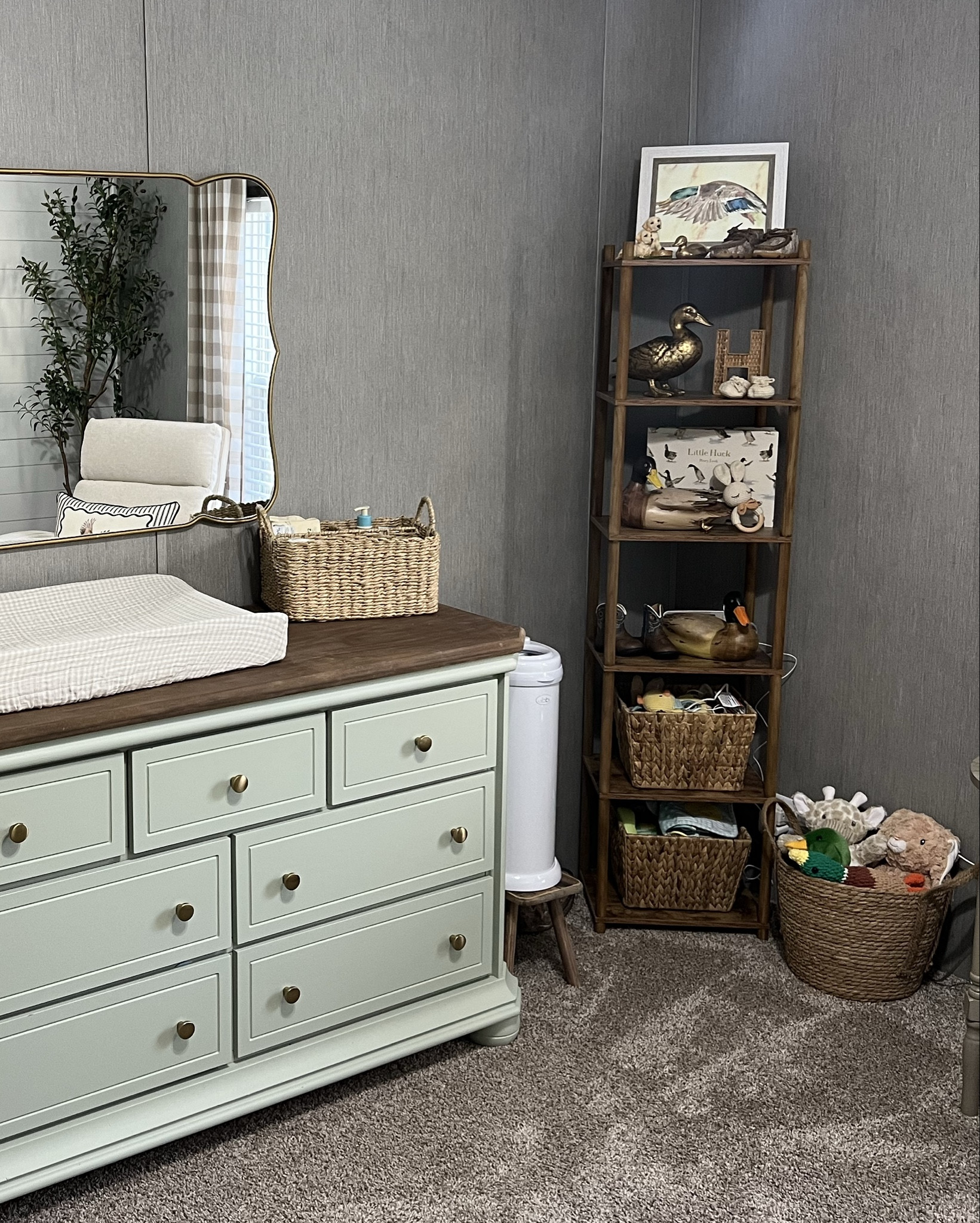 Perfect shelving unit! 