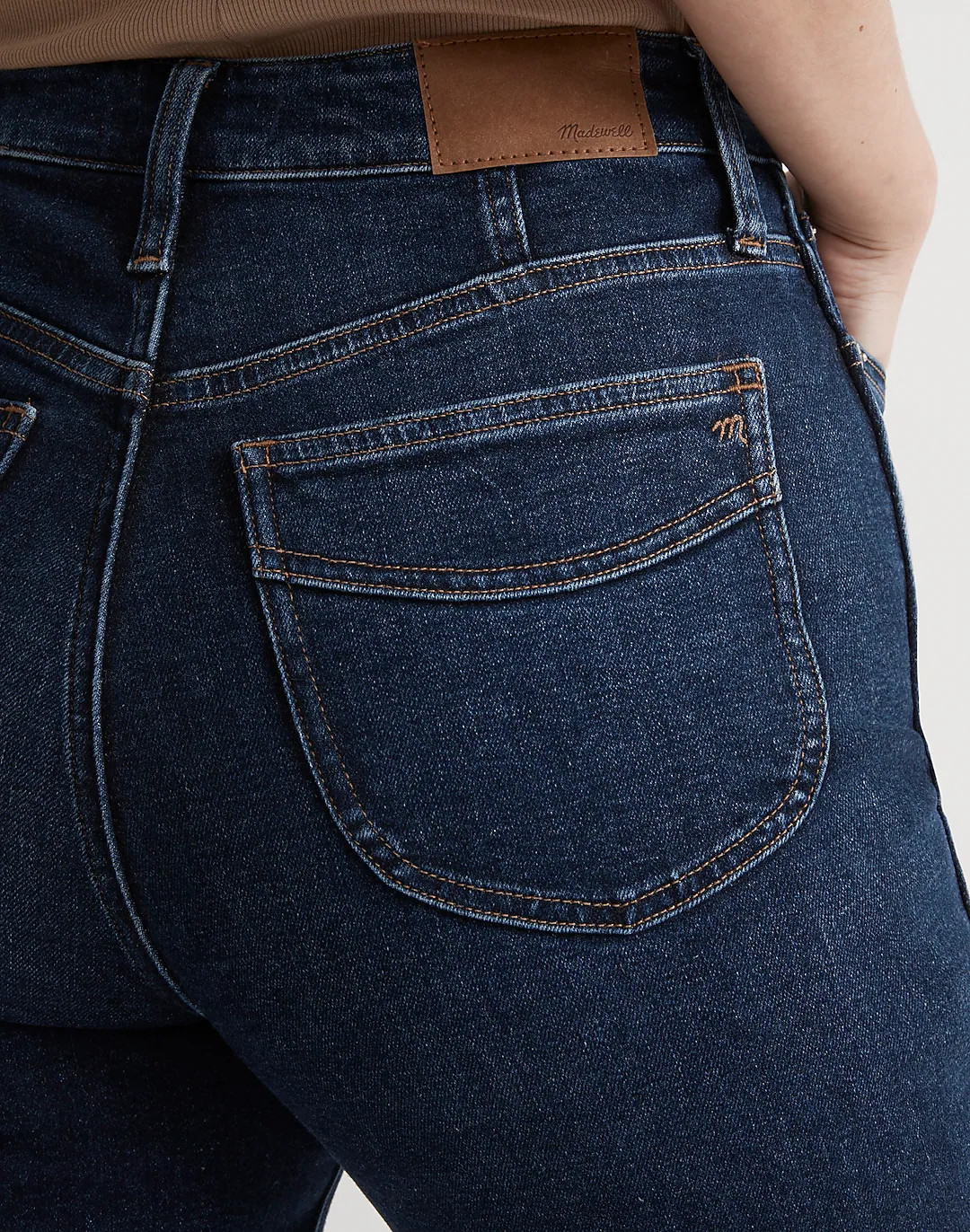 The Curvy Perfect Vintage Jean in Myers Wash: Instacozy Edition | Madewell