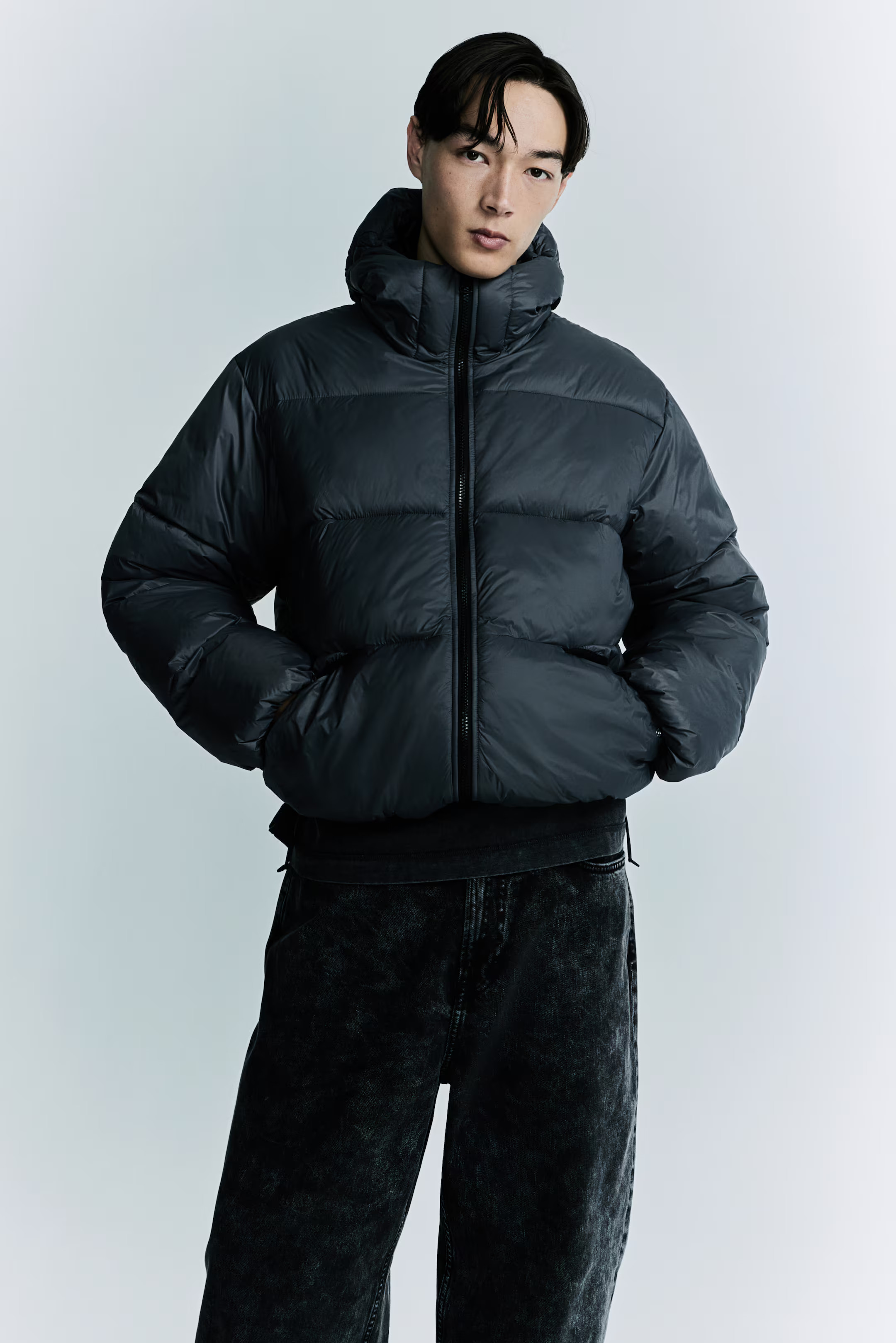 Loose Fit Water-repellent puffer jacket | H&M (UK, MY, IN, SG, PH, TW, HK)