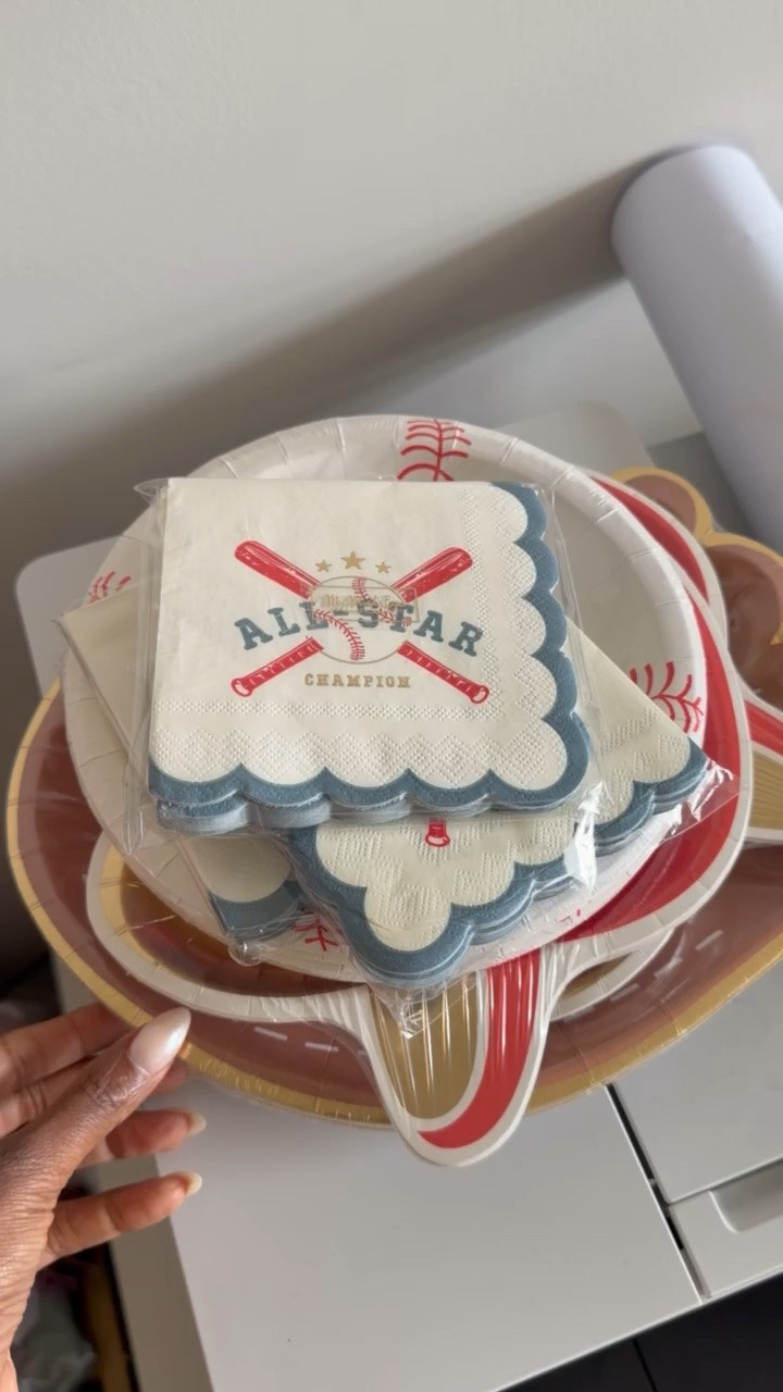 Sharing an early birthday treat with the class for my T-Ball loving birthday boy. Use code SHAKIRA10 on this fun line of Baseball- themed party gear at My Mind’s Eye.

#LTKmomlife #LTKKids #LTKSeasonal