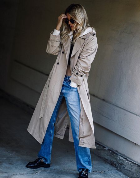 anti-trend uniform 

#citystyle #minimalstyle #streetstyle 

#LTKstyletip #LTKfindsunder100