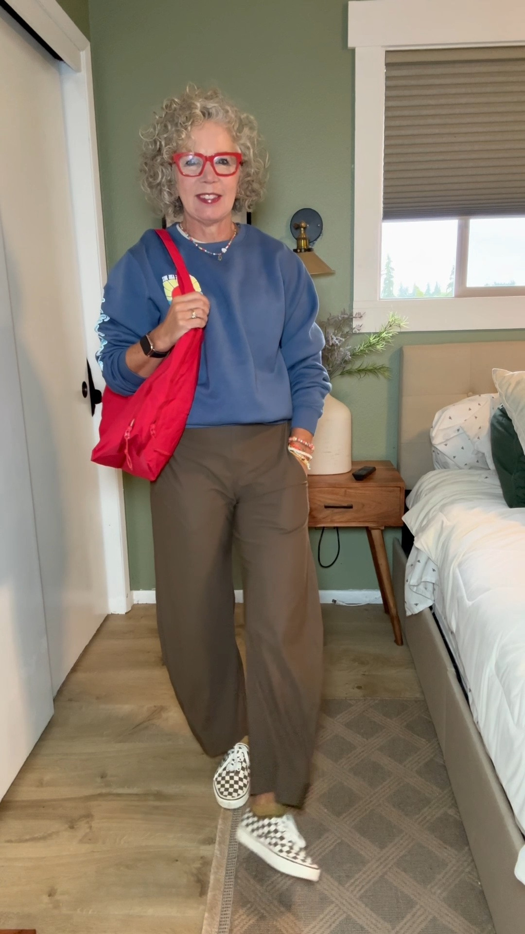 The perfect pants I’m in a small
Small tshirt