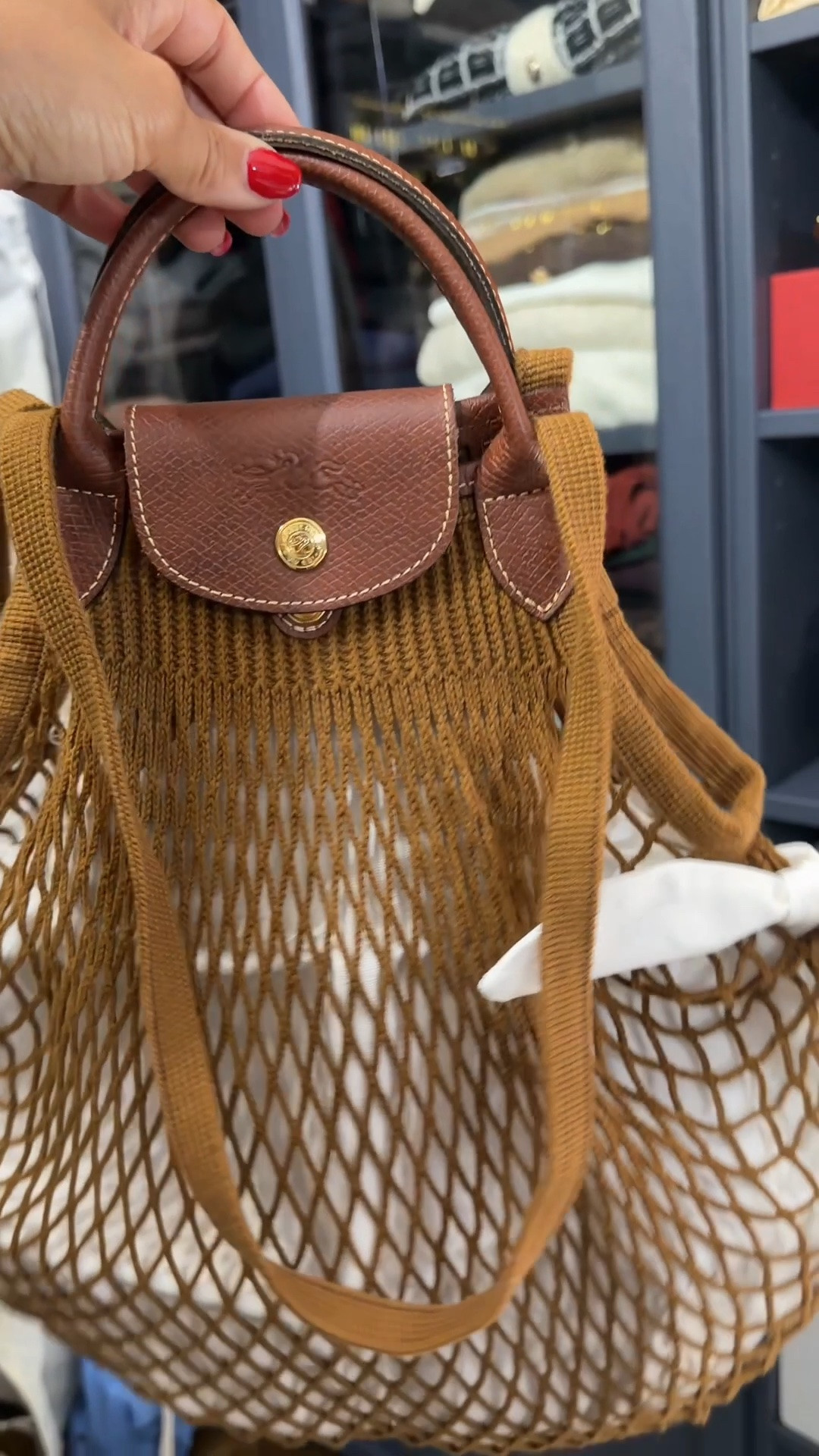 I found the perfect solution to this fishnet bag and I’m obsessed! ￼

#LTKootd #LTKTravel