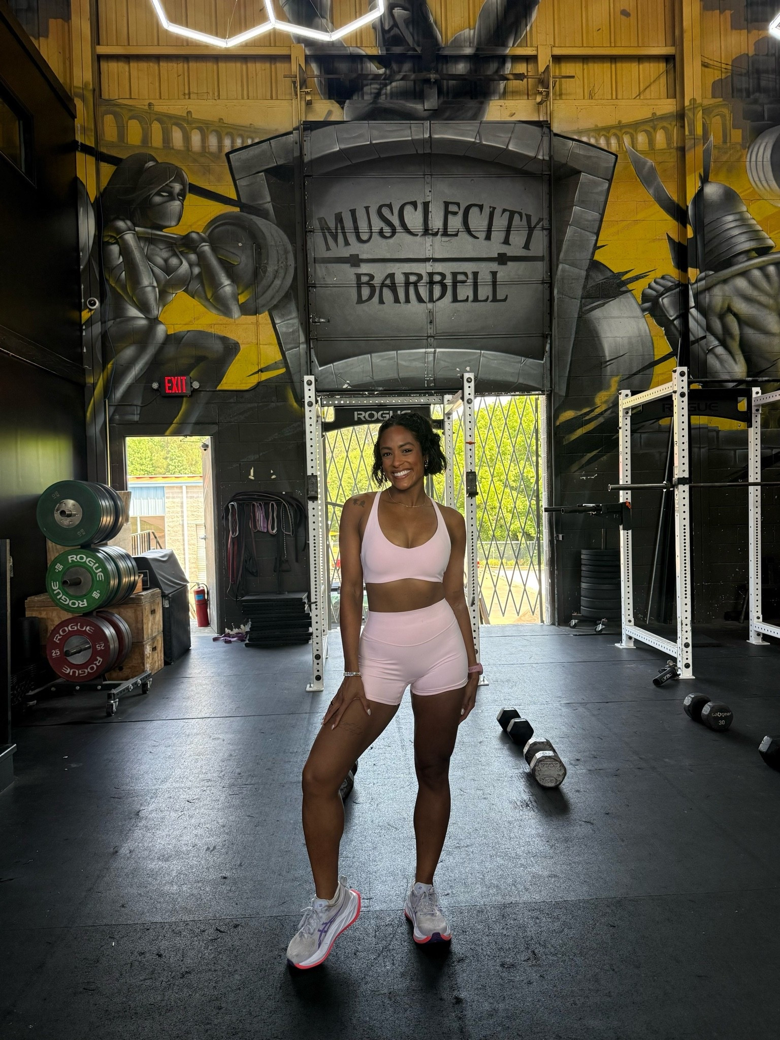 Obsessed with this set and color. Wearing a small. #Fabletics #FableticsPartner #workoutset #gymsets

#LTKfitnessgoals #LTKgrwm #LTKootd