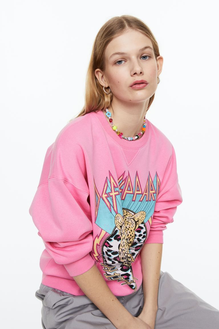 Printed Sweatshirt - Pink/Def Leppard - Ladies | H&M US | H&M (US + CA)
