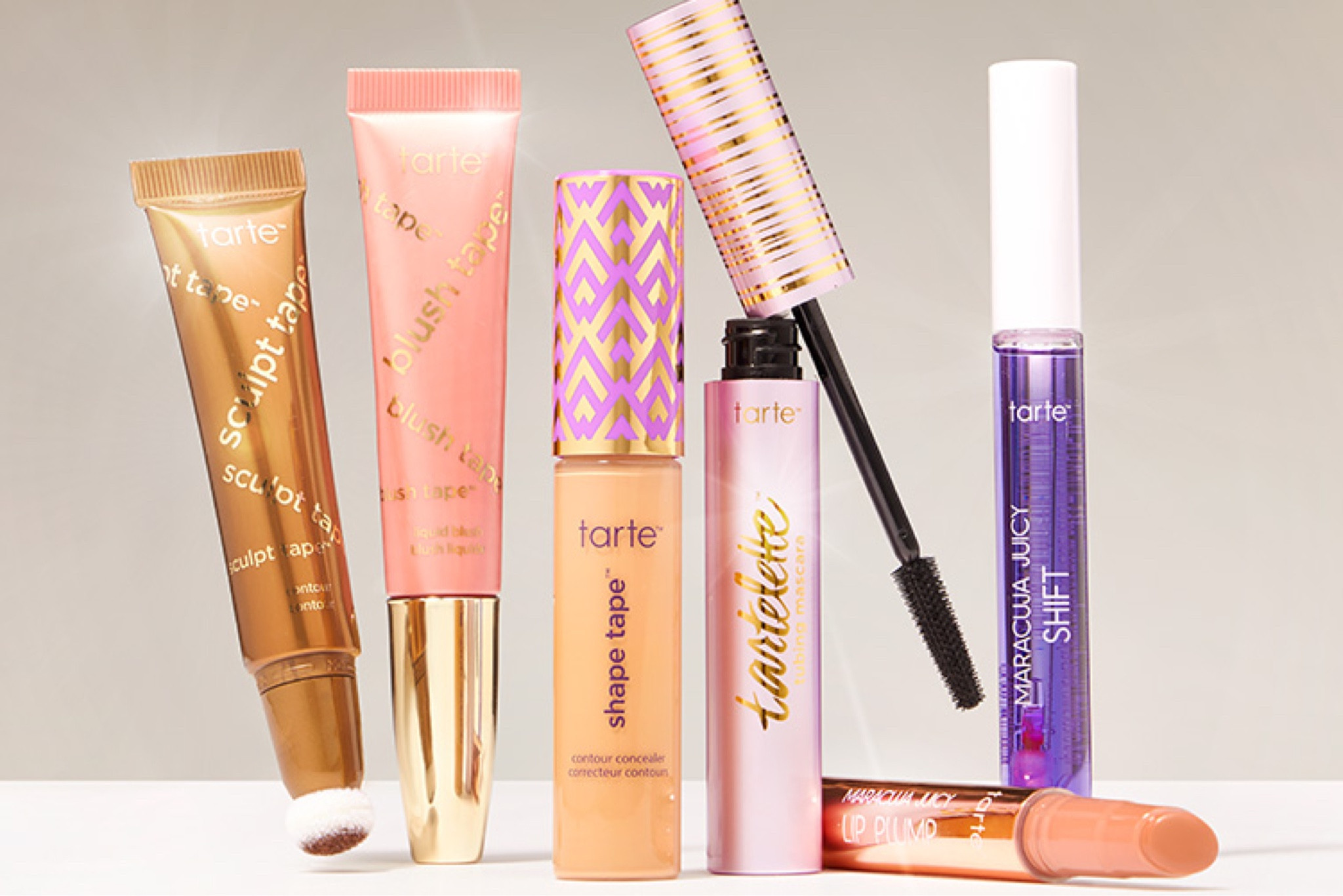Tarte 40% off!! Code cyber 


#LTKHoliday #LTKOver40 #LTKBeauty