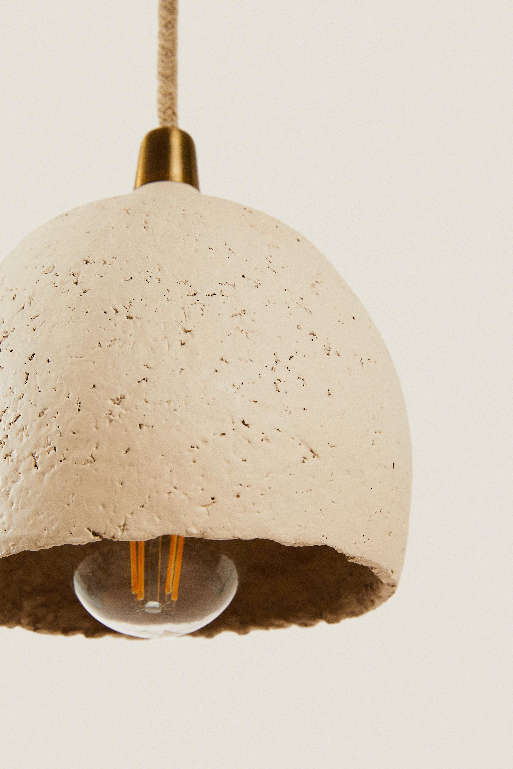 PAPIER-MÂCHÉ CEILING LAMP | Zara US