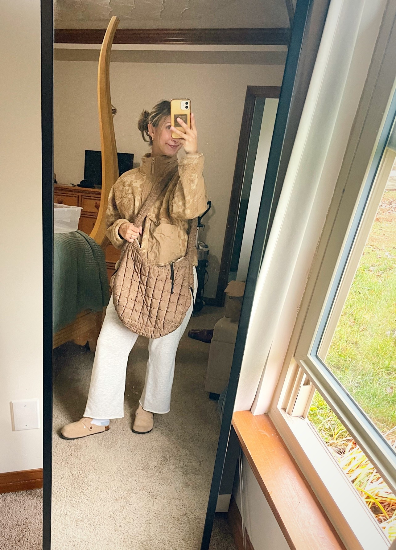 If you’re like me & you like to carry your life in your purse, this one is for you!😂🫶🏻

#LTKootd #LTKTravel #LTKFindsUnder100