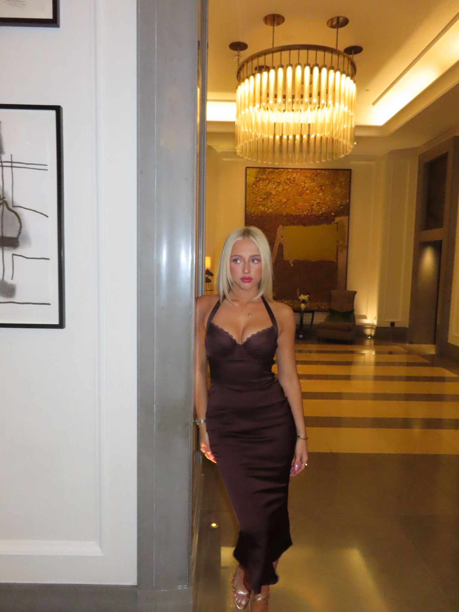 OOTN 🤎

brown satin dress, chocolate brown midi dress, halter dress, lace trim dress, bodycon midi dress, date night outfit, dinner outfit, evening outfit, night out look, classy outfit, feminine style, sleek dress, neutral outfit, minimal jewelry, strappy heels, hotel outfit, chic look, brunette glam, blonde bob, fitted dress

#LTKspring #LTKdatenight #LTKpartywear