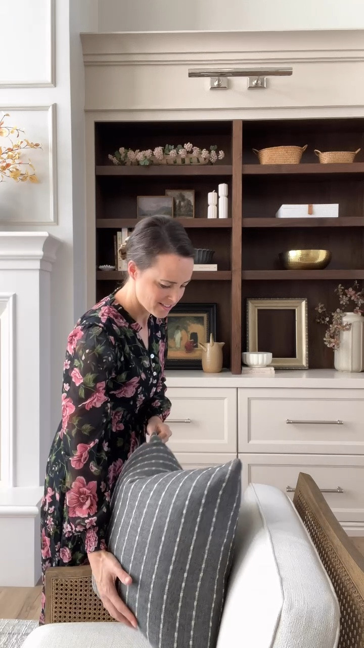 Living Room Favorites

Shop my living room decor, furniture, rug, and more.

For a classic timeless traditional home aesthetic with touches of modern elements to keep things interesting. 

Furniture, accent chair, throw pillow, neutral home, home decor, candles, affordable decor, mantle decor

#LTKVideo #LTKStyleTip #LTKHome