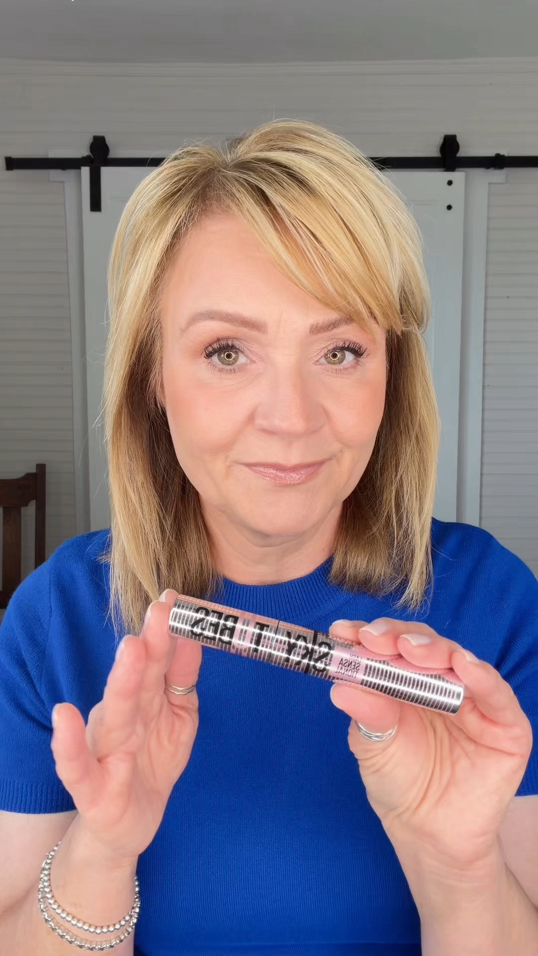 Sky Tubes mascara.  It’s so good.  Gets ever lash, stays all day, washes off with soap and water.

#LTKBeauty #LTKOver40