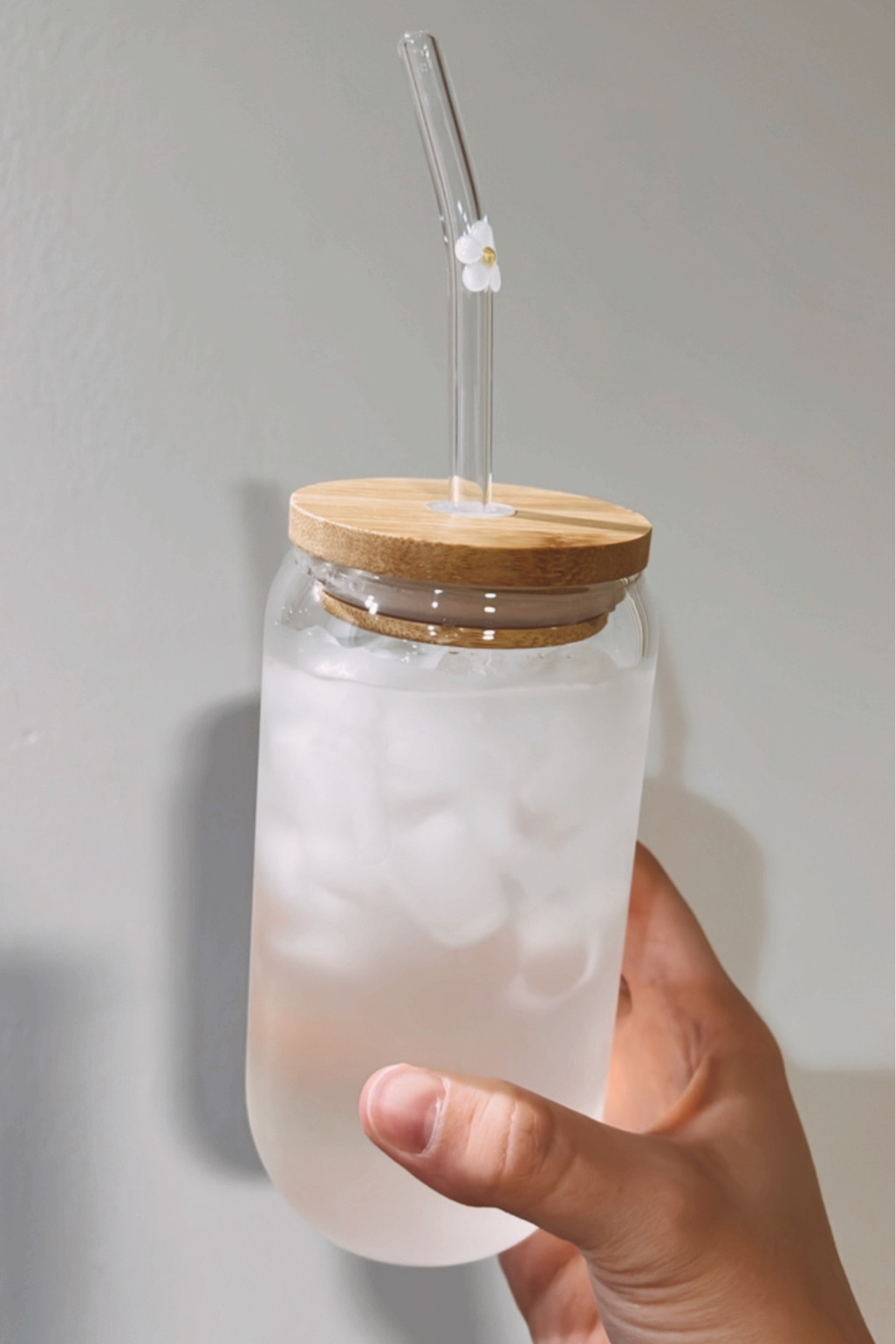 glass cups & flower straws 

#LTKunder50 #LTKSale #LTKhome