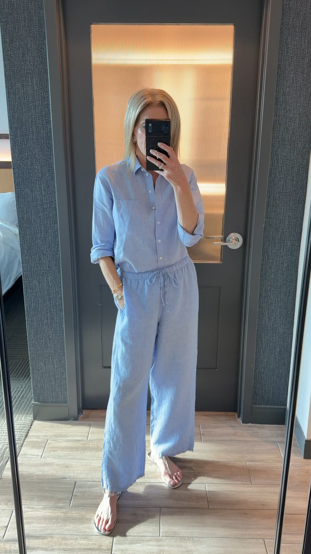 J.Crew top & pant - size S 
Super relaxed fit

#LTKootd #LTKOver40 #LTKTravel