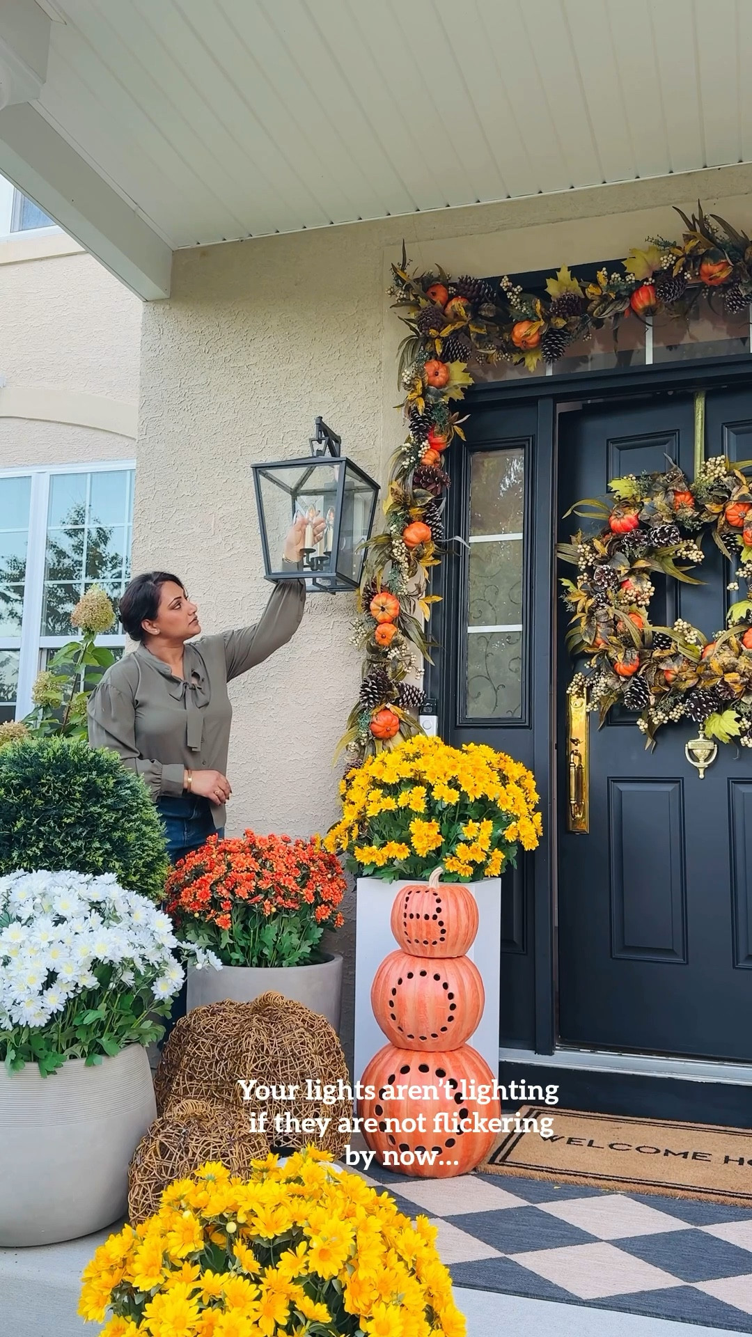 I don’t make the rules 🤷‍♀️😂

Your lights should start flickering from September till December. Period.
Are you inspired?

Amazon home 
Fall decor 
Fall halloween porch 
Flicking bulbs 
Amazon must haves 

#LTKSeasonal #LTKHalloween #LTKHome