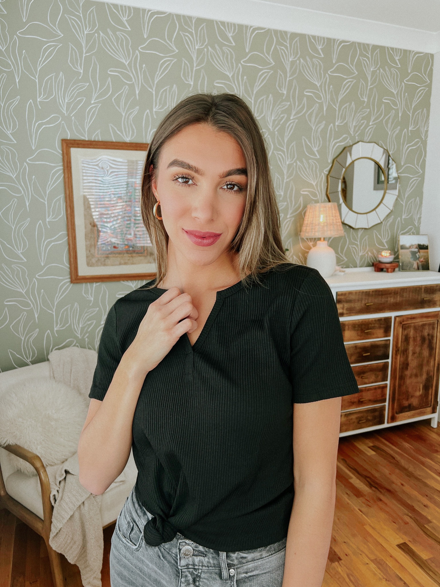 This shirt is seriously so COMFY! 🖤🫶🏼

•
•
•
•
•

#ootd #merokeetyclothing #fashioninspo #afordablefashion #fashionlovers #outfitoftheday #fashionweek #fashionaddict #fashionistas #fashiongram #fashionstyle #fashionable #fashionista #style

#LTKfamily #LTKFind #LTKfit