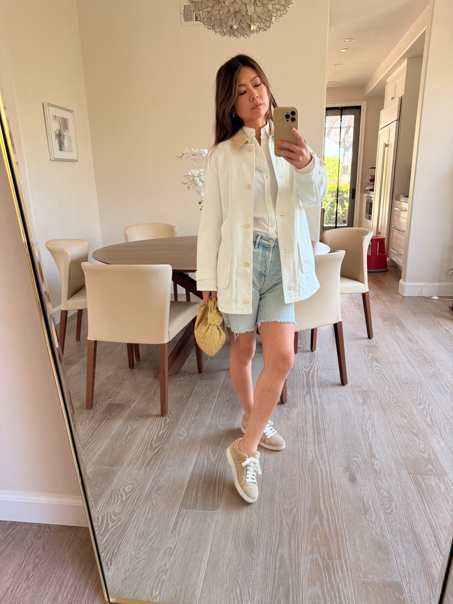 White barn jacket with butter yellow collar perfect for spring and summer 💛

#LTKSeasonal #LTKStyleTip