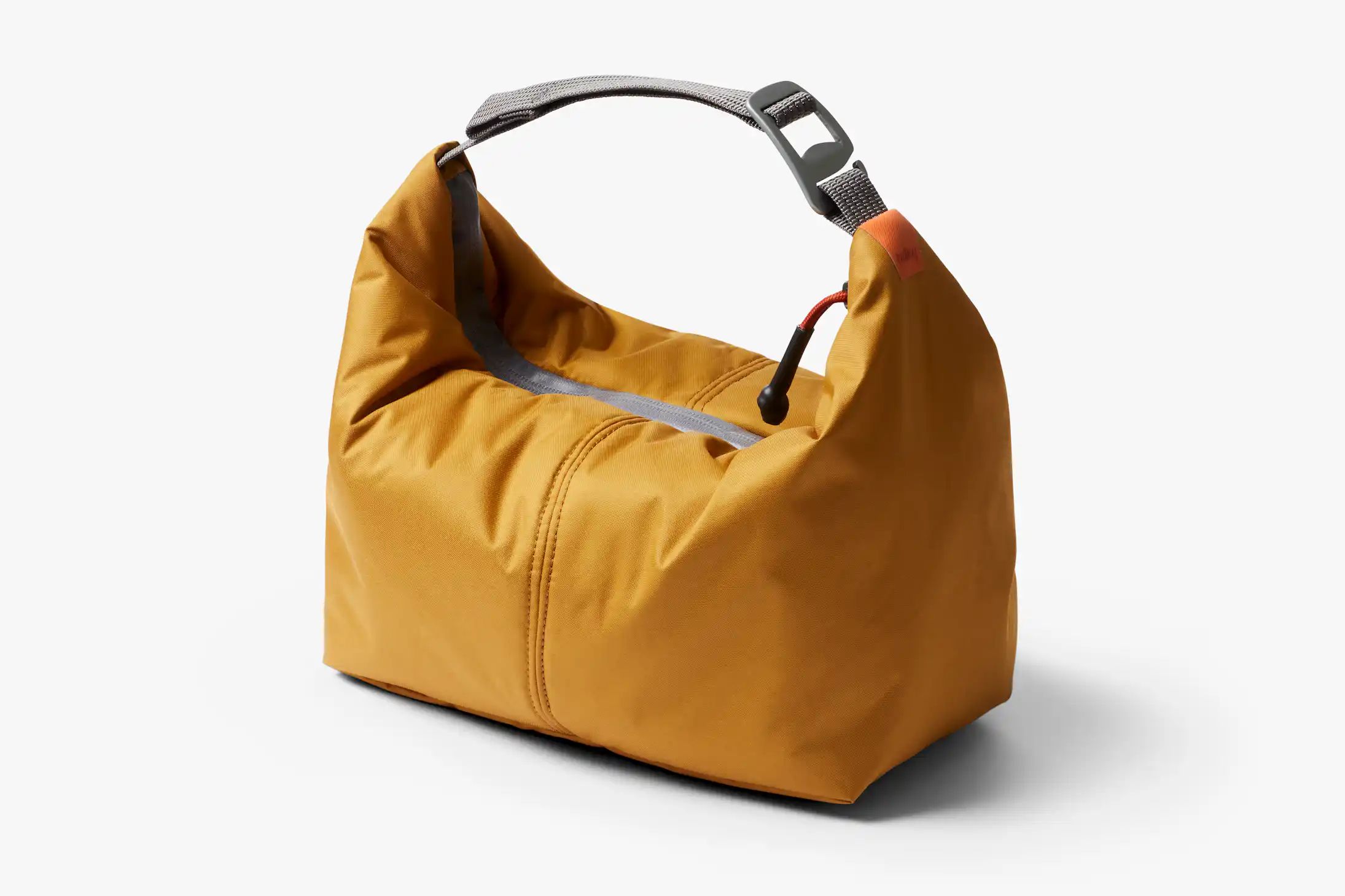 Cooler Caddy | 3M™ Thinsulate™ Insulated Lunch & Drink Bag | Bellroy | Bellroy