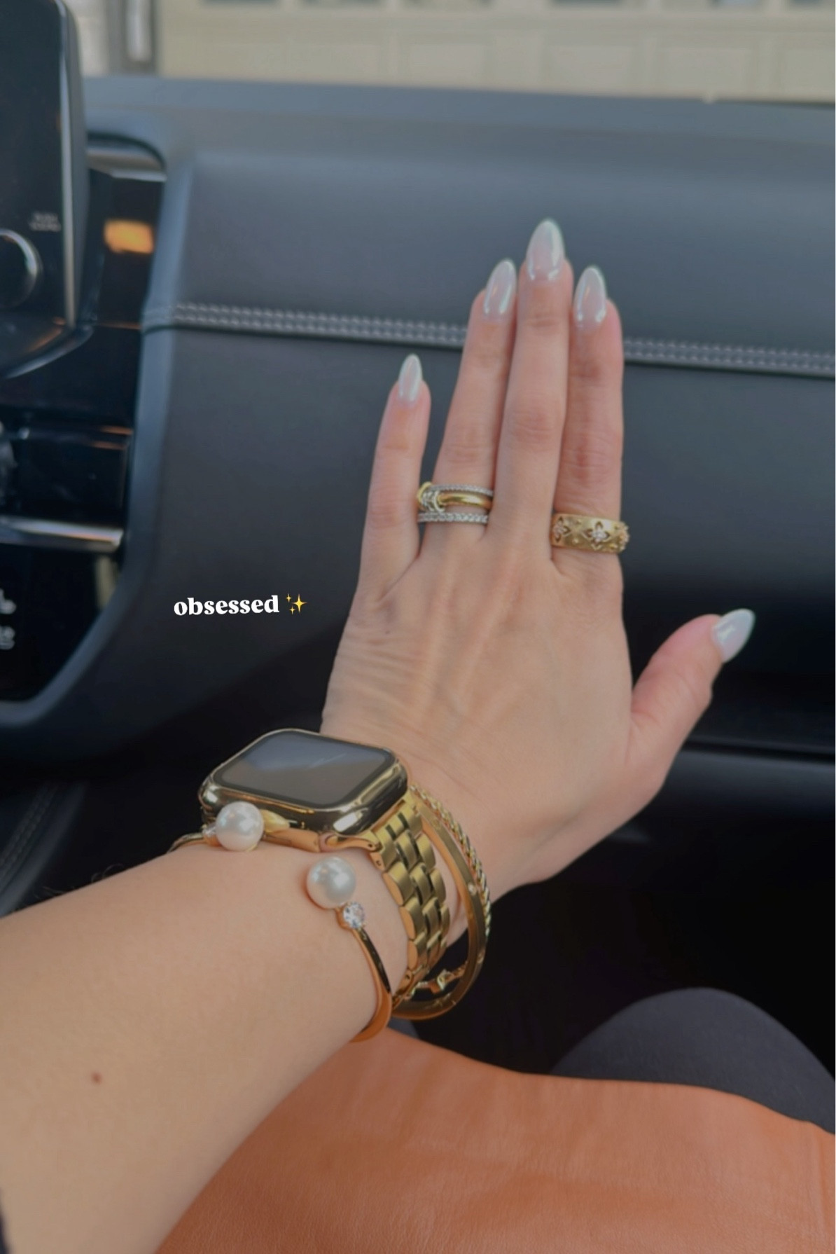 favorite jewelry ✨ #jewelry #goldpieces #elegant #favoritejewelry #amazonfinds #amazonjewelry #dupe #designer #torontoinfluencer #torontomom 

#LTKgiftguide #LTKcanada #LTKstyletip