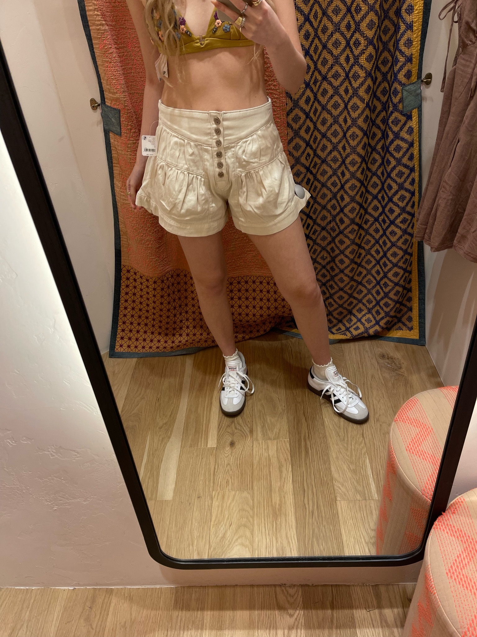 The cutest shorts for the summer 

#LTKcanada #LTKsummer #LTKtravel