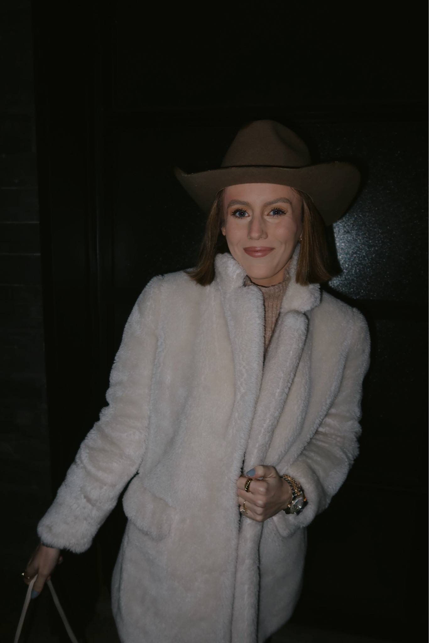 A little winter date night ootd 🤠✨

#LTKSeasonal #LTKStyleTip #LTKTravel