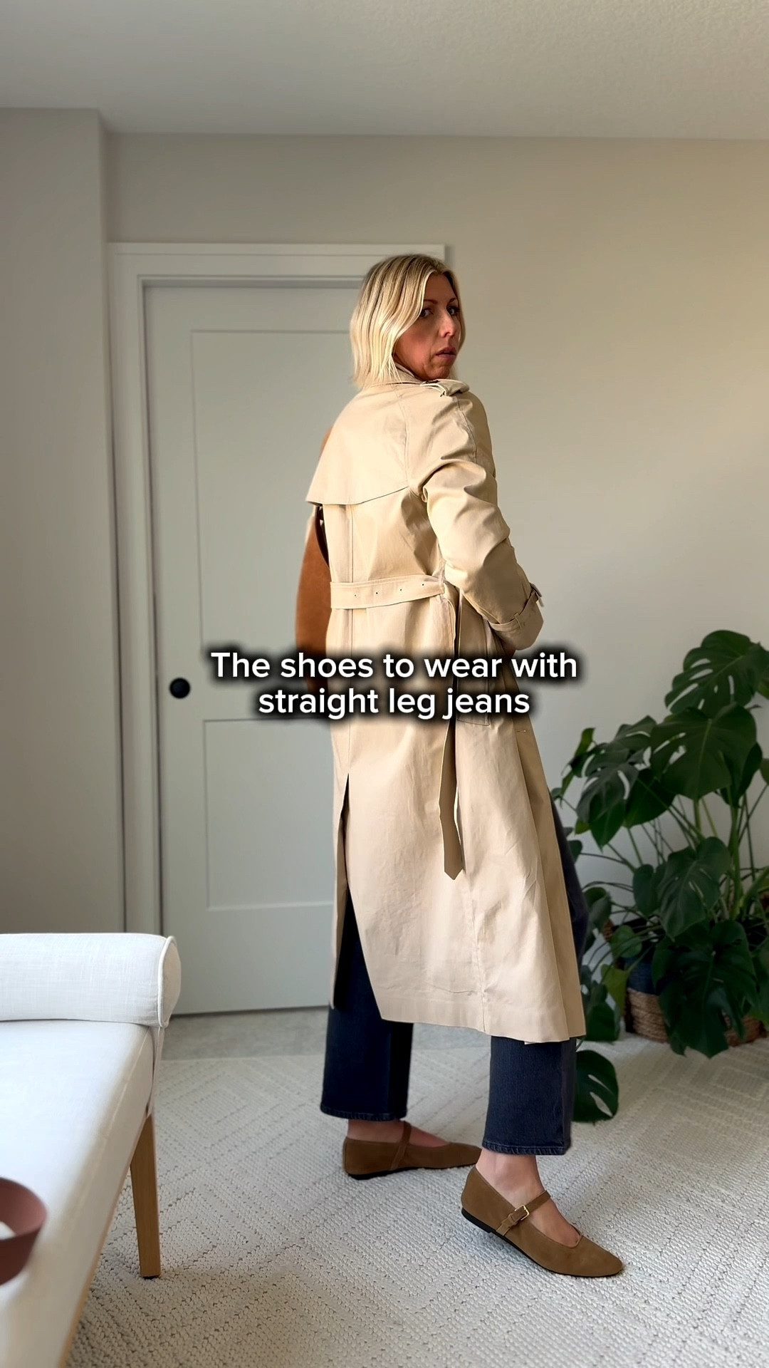 These are the best shoes to pair with black straight leg jeans this fall…
1. suede flats
2. A tight shafted boot (easily slips under the hem of the jeans)
3. Sneakers 

I’ve rounded up the best styles here to pair with your straight leg jeans this fall & winter 

#LTKSeasonal #LTKOver40 #LTKStyleTip