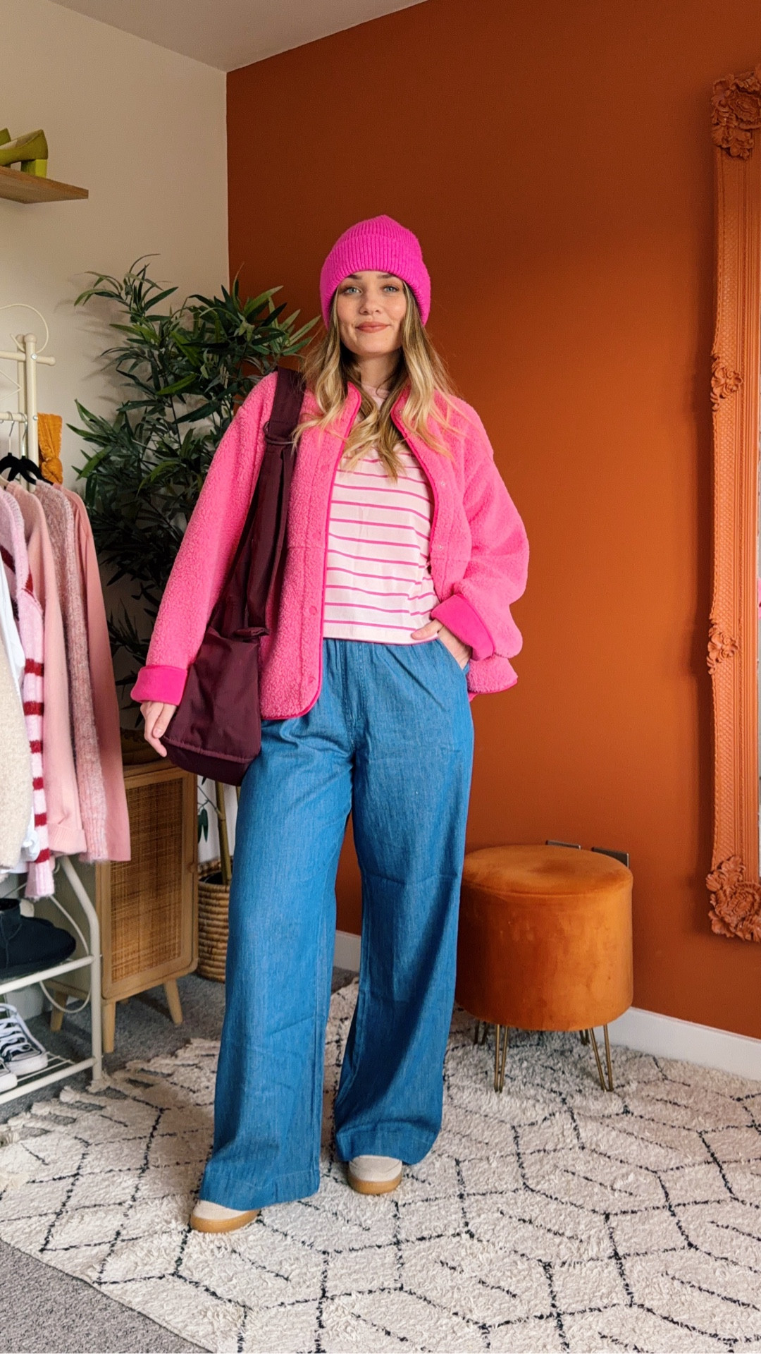 I’m wearing..

Tshirt - 14
Fleece - M
“Jeans” - 12 (come up slightly big) 
Lips - mull it over 

#LTKjeans #LTKspring #LTKuk